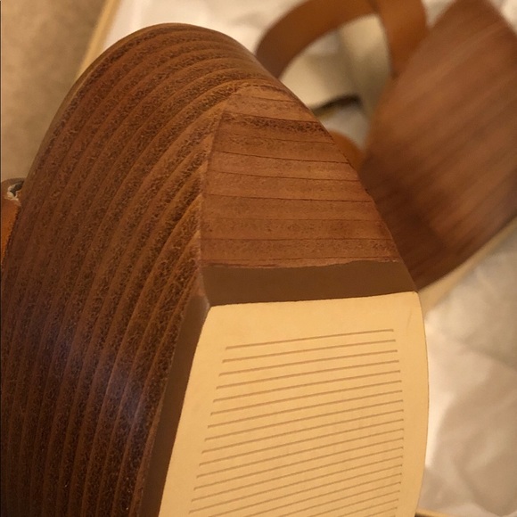 MK Peggy Wedge Sandals Woman’s size 8M - Picture 8 of 8